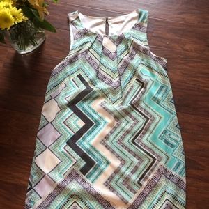 Sleeveless, grey/blue geometric dress, L